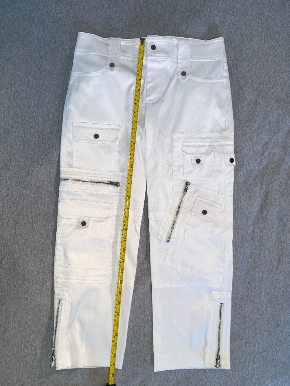 White Cache capri pants